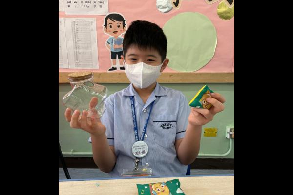 學生善用資源套來學習。